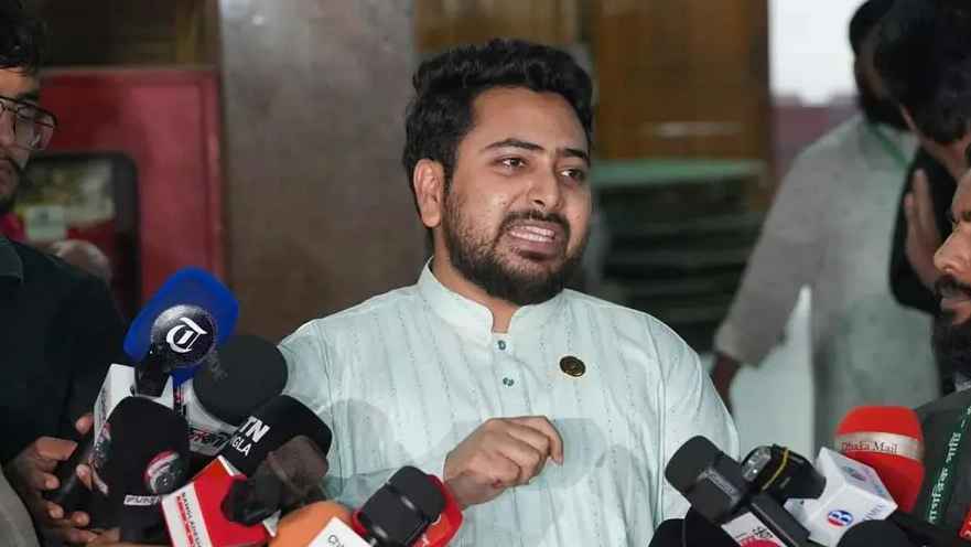 হাসিনার জন্য ফাঁসির দড়ি অপেক্ষা করছে:নাহিদ