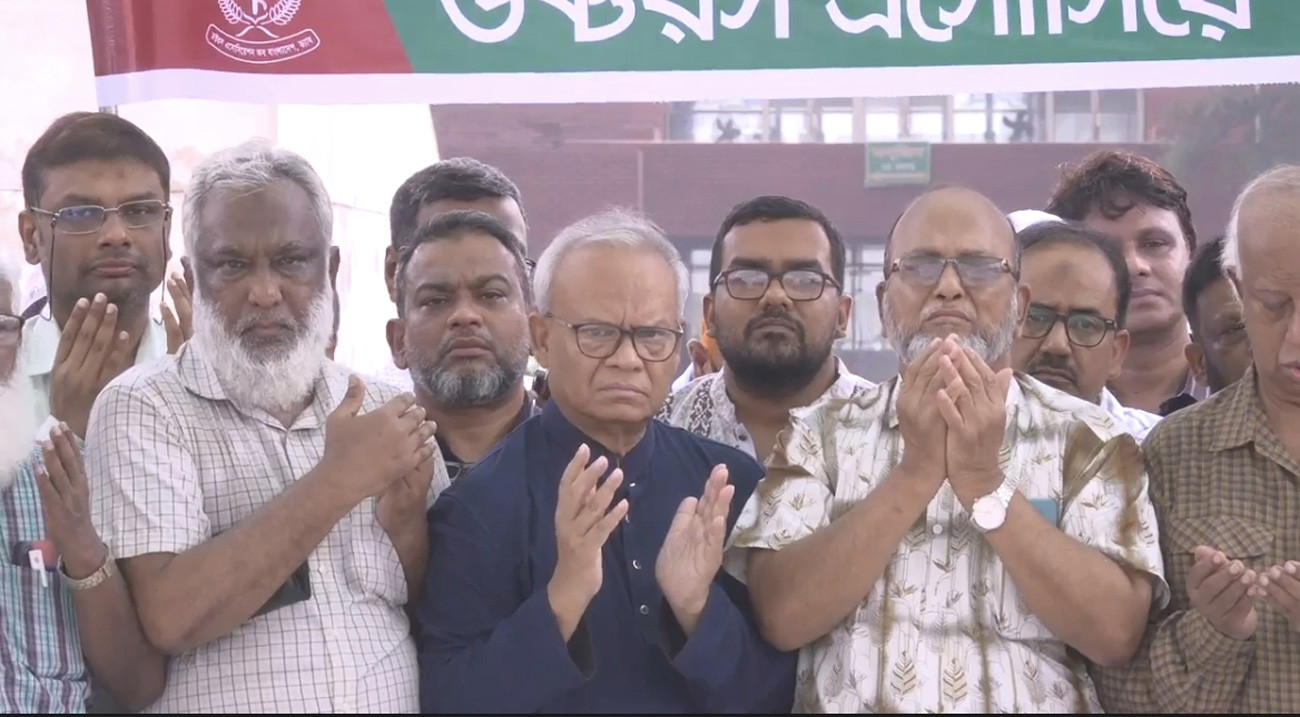ভারতে আসামিকে নিয়ে রাজনীতি, নিন্দা রিজভীর
