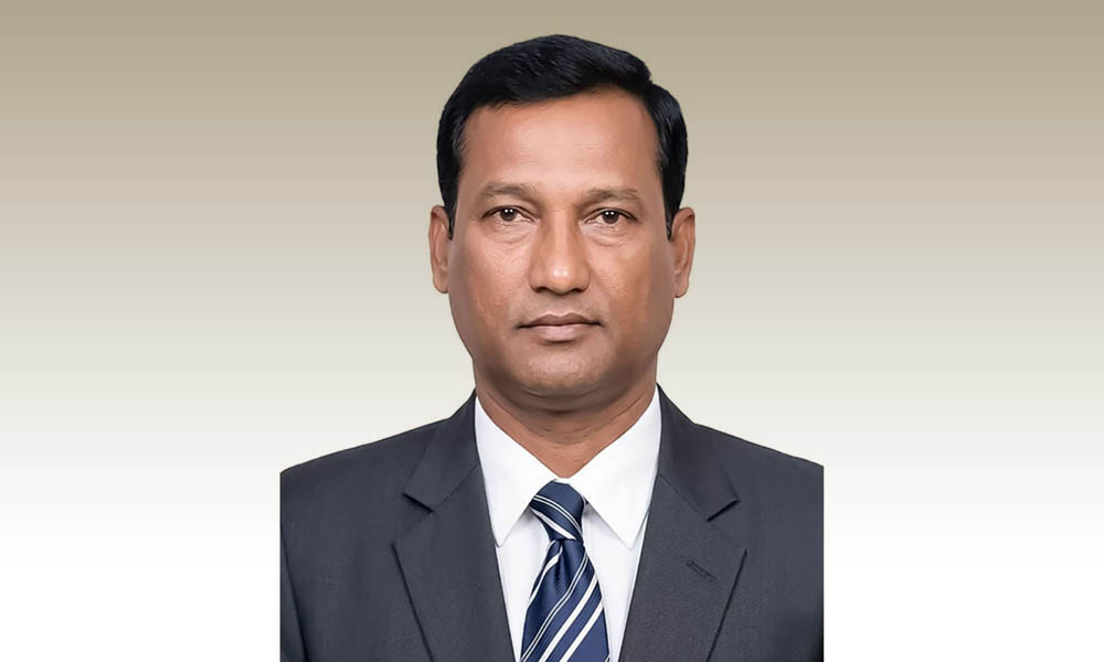 দুর্নীতি মাথায় নিয়েই পদোন্নতির অপেক্ষা